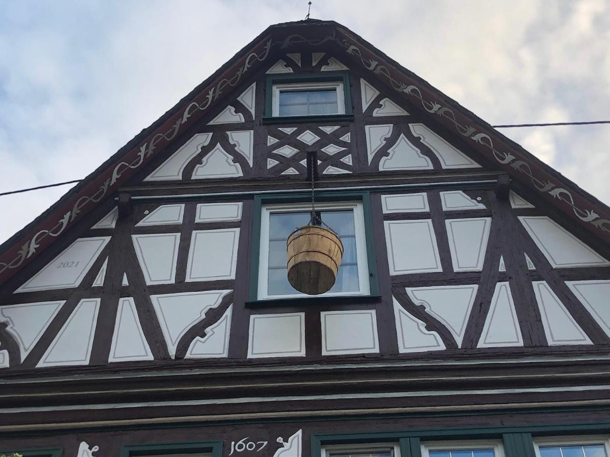 Schoene Ferienwohnung Burgruine Fachwerkhaus バッハラッハ エクステリア 写真